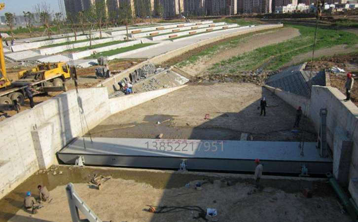 论液压钢坝闸门防腐重要性(图1) 1566464473(1)_副本_副本.jpg